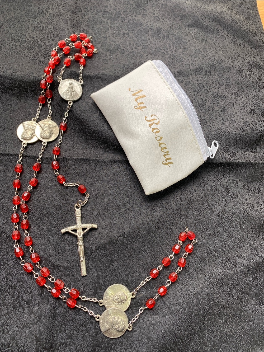 Vintage Pope John Paul II Commemorative Rosary With a White Faux Leather Pouch